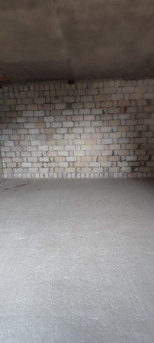 Mehdiabad Qarabağ şadlıq evinin arxasında Həyət evi, -4