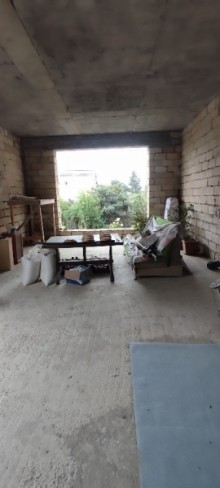 Mehdiabad Qarabağ şadlıq evinin arxasında Həyət evi, -12