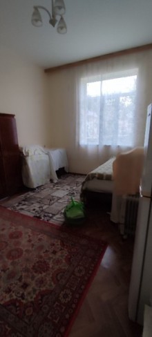 Mehdiabad Qarabağ şadlıq evinin arxasında Həyət evi, -13