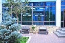 Gənclikdə "Milyonerlər Məhəlləsi"də, 3 mərtəbəli  Villa, -9