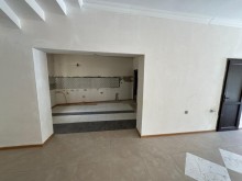 Xırdalanda Satılır Həyət evi, -9