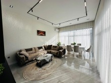 Mərdəkan, Ağ Evə yaxın 1 mərtəbəli bağ evi satılır., -15