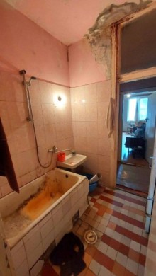 Satılır Köhnə Tikili 7-ci mikrorayon məktəbə, marketə yaxın, -5